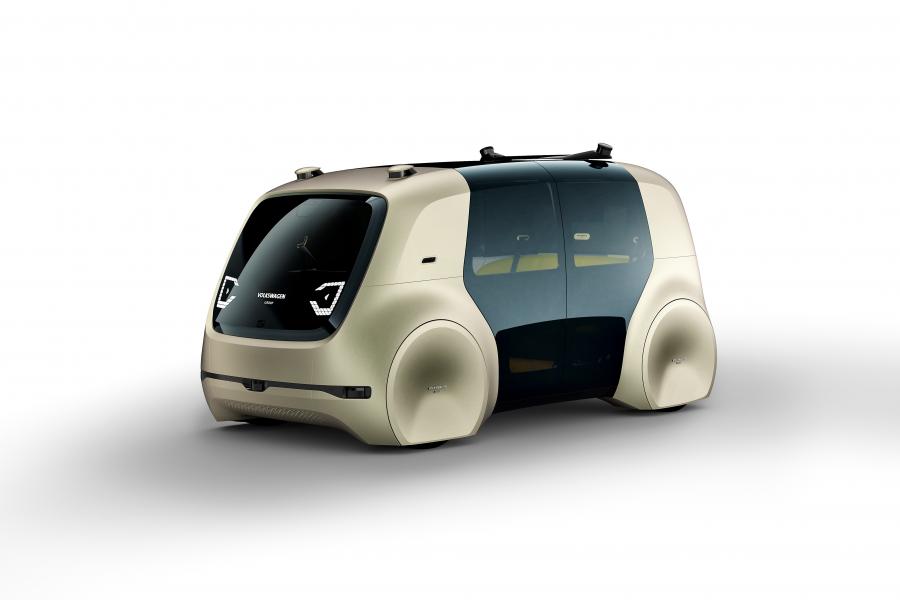  Volkswagen Sedric Сoncept 2017 года  (фото 4 из 19)